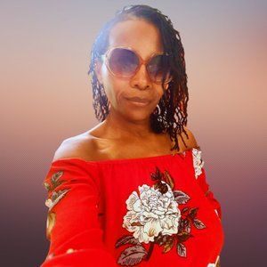 Meet your Posher, Angelise